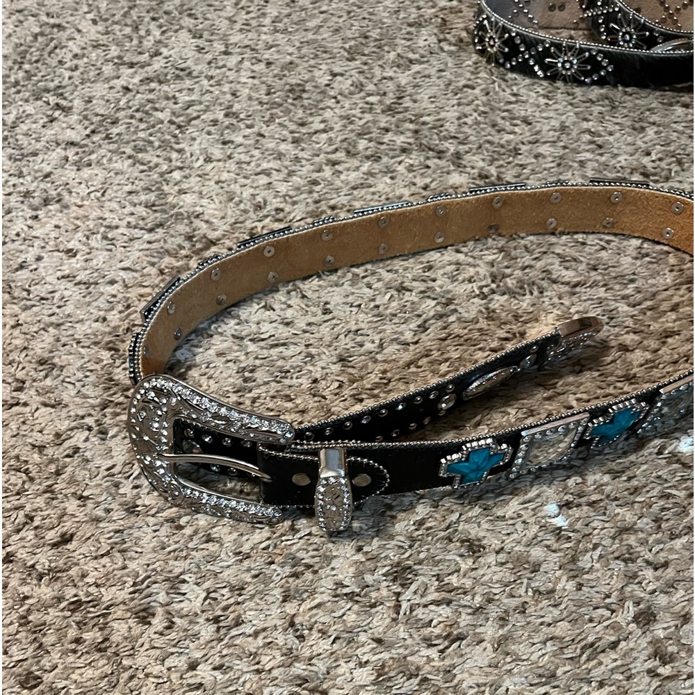Women’s bling belt